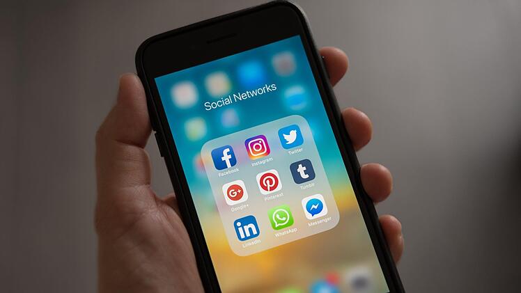 WhatsApp hat Anfang des Jahres 2019 die Funktion beschränkt, Nachrichten an Kontakte weiterleiten zu können. Symbolfoto: Tracy Le Blanc/pexels.com