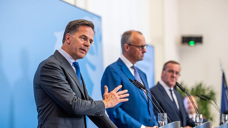 Kabinett tagt im Bundesverteidigungsministerium