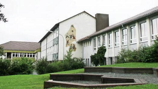 Die Schule Untersteinach Foto: Klaus-Peter Wolf