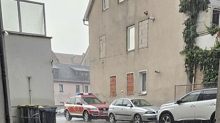 Feuerwehr Neustadt nach Unwetter-Einsatz mit rührender Aktion: "wollen Danke sagen"