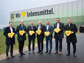 Edeka nimmt neues Mega-Bauprojekt in Marktredwitz in Betrieb