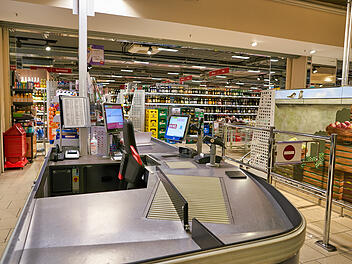 Rewe stampft Traditionsservice für Kunden ein - alle brauchen die App
