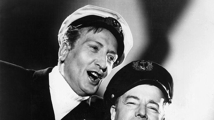 Hans Albers und Heinz R&uuml;hmann geh&ouml;rten auch nach dem Zweiten Weltkrieg noch zu den gro&szlig;en Stars der deutschen Film- und Musikindustrie. Ihre Hits aus der NS-Zeit, wie "Jawohl, meine Herr'n" sind bis heute unvergessen - und dienten damals auch der Propaganda.