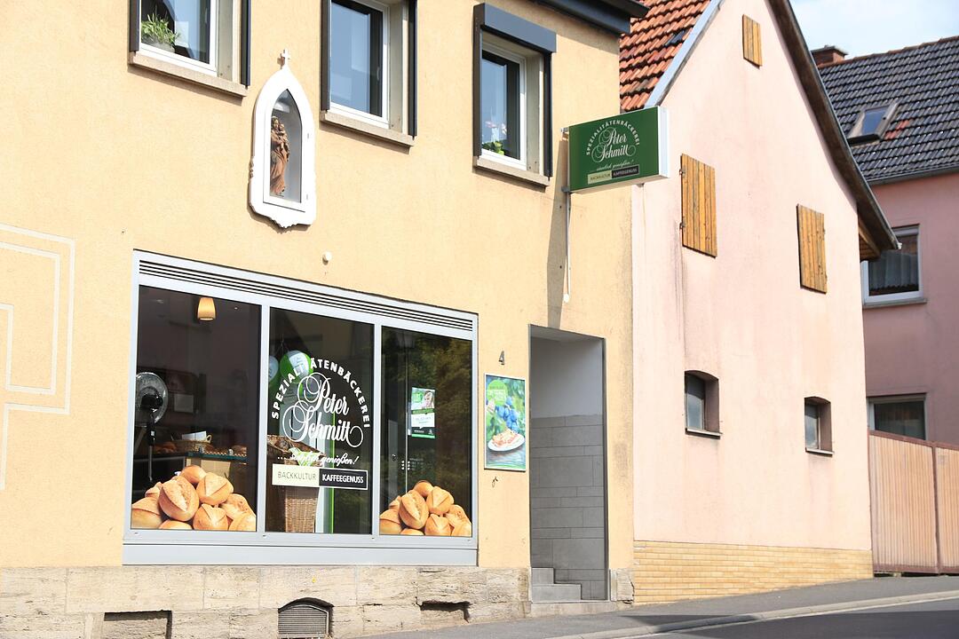 Nach bewaffneten Überfallen in Saal und Nüdlingen: Polizei bittet um Zeugenhinweise