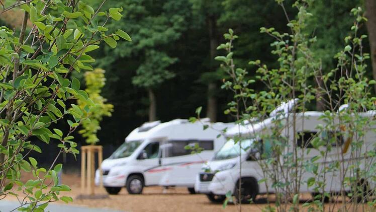 Camping, Campen, Wohnmobil, Wohnwagen, Urlaub, Caravan, Gas, Gaskartusche, Flasche
