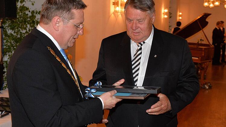 ... Edi Trapper (WGK), ...