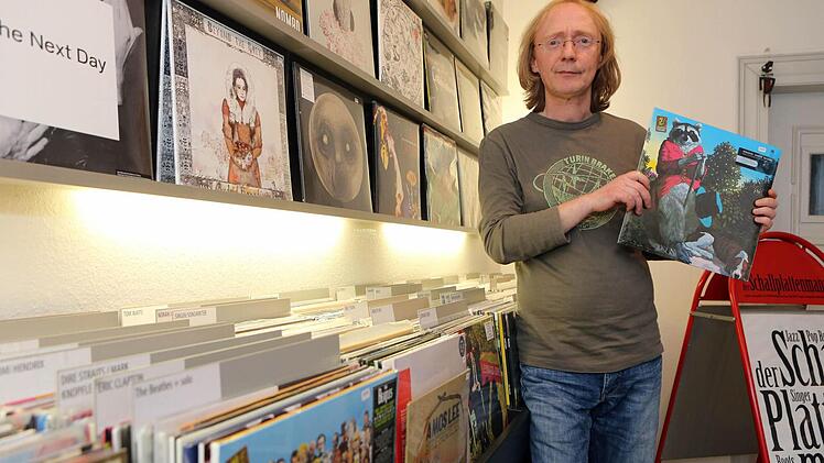 Bernhard Sauer alias Der Schallplattenmann aus Erlangen mit Naturally von J.J. Cale