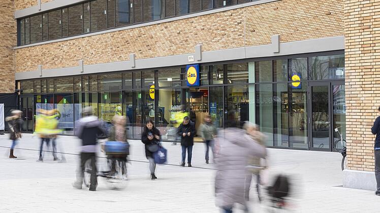 Neues Nürnberger Areal "The Q": Rewe, Lidl und Müller haben eröffnet