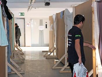 Knapp 70 Flüchtlinge können auf einer Etage der Notunterkunft untergebracht werden.  Foto: Anja Greiner