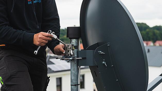 Fernsehempfang per Satellitensch&uuml;ssel ist eine M&ouml;glichkeit.