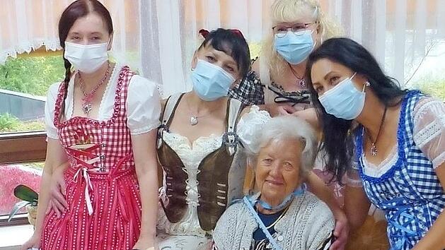 Die Bewohner freuten sich &uuml;ber die &Uuml;berraschung.  Foto: pr