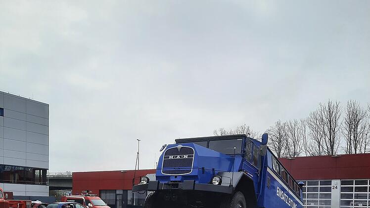 Rarität vom THW Nürnberg stand über Jahre in Tunnel - Einsatzkräfte retten "echten Hingucker"