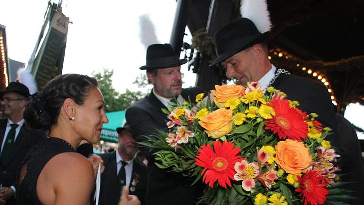 Impressionen von der Königsproklamation am letzten Tag des Kronacher Freischießens 2018. Foto: Veronika Schadeck