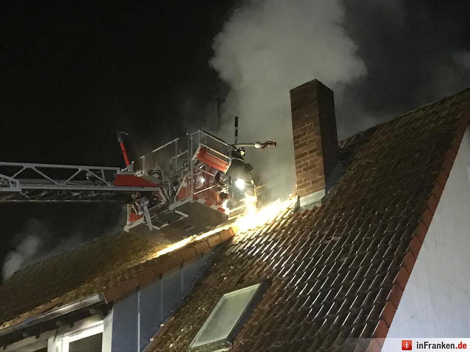Wohnhausbrand in Dechsendorf/Erlangen