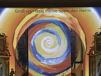 "Bild und Musik" heißt der Gottesdienst in Riedenberg am Sonntag. Die Bilder hat Doris Hopf gemalt.