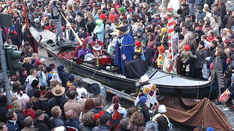 Am Faschingsdienstag sind in der Bamberger Innenstadt wieder die Narren los. Foto: privat