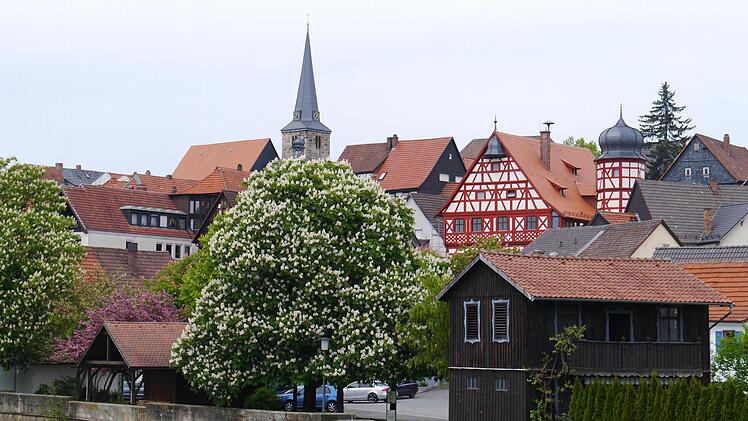 Die Gemeinde Marktzeuln beklagt stark rückläufige Gewerbesteuereinnahmen.  Foto: Archiv