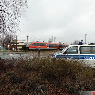 Zug streift Frau in Eschenau