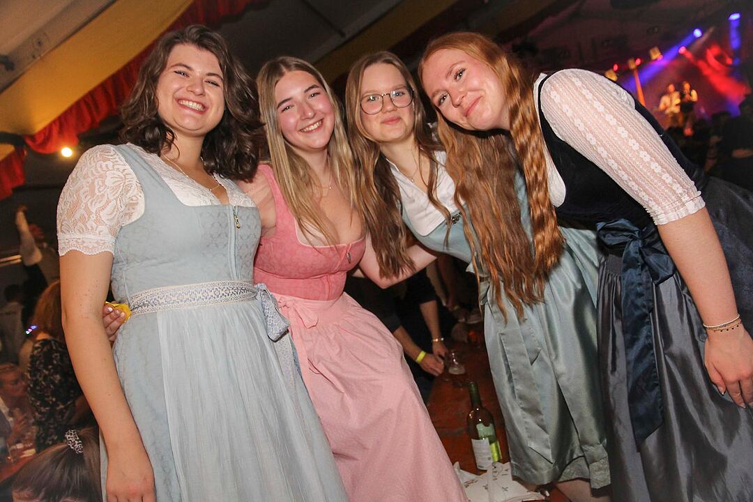 Endlich wieder Weinfest in Abtswind.