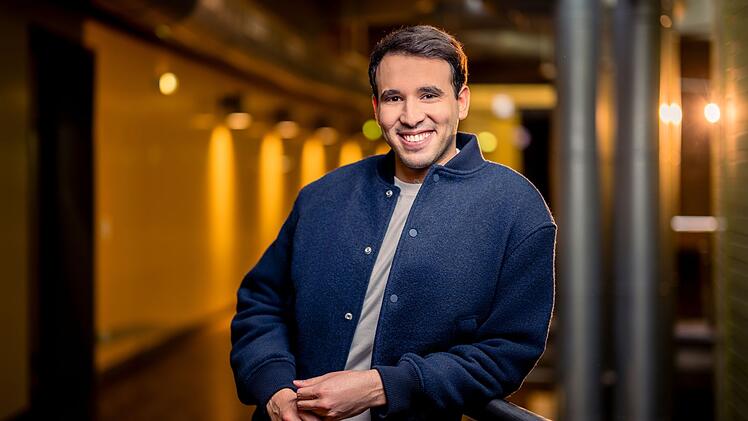 "WISO spezial - Planet ohne Plastik" nimmt das globale Plastikmüllproblem in den Fokus. Es moderiert Sherif Rizkallah.