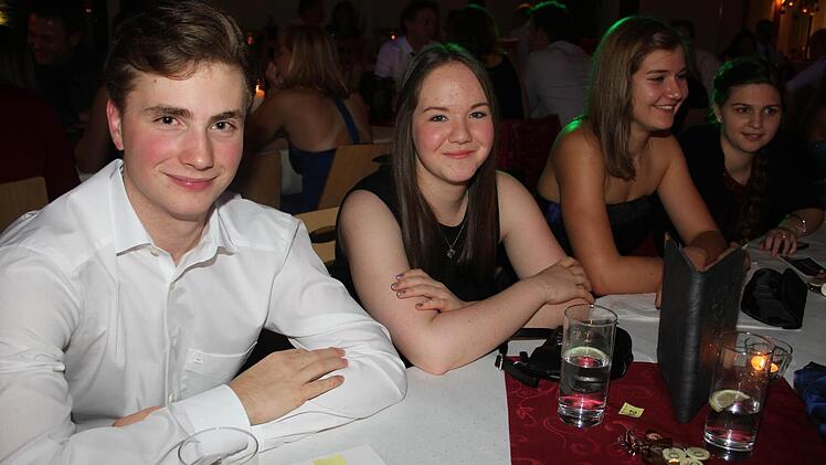 Schulball des Kulmbacher Caspar-Vischer-Gymnasiums Foto: Sonja Adam