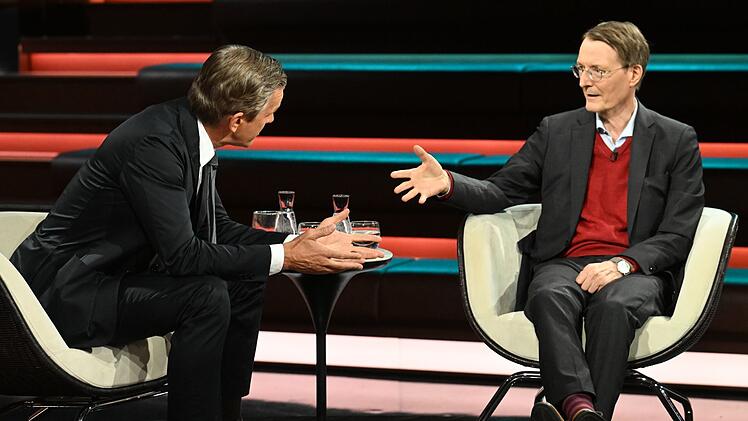 Mit einer Aussage zum deutschen Gesundheitssystem brachte Lauterbach den ZDF-Moderator zum Staunen.