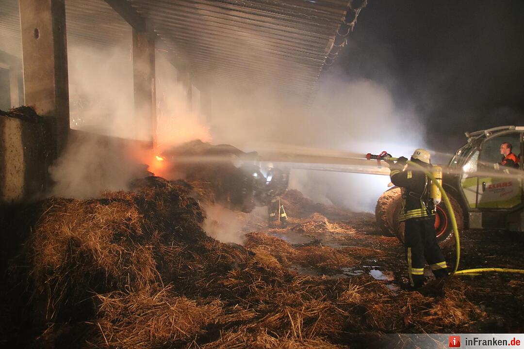 Hoher Schaden bei Stallbrand bei Nüdlingen