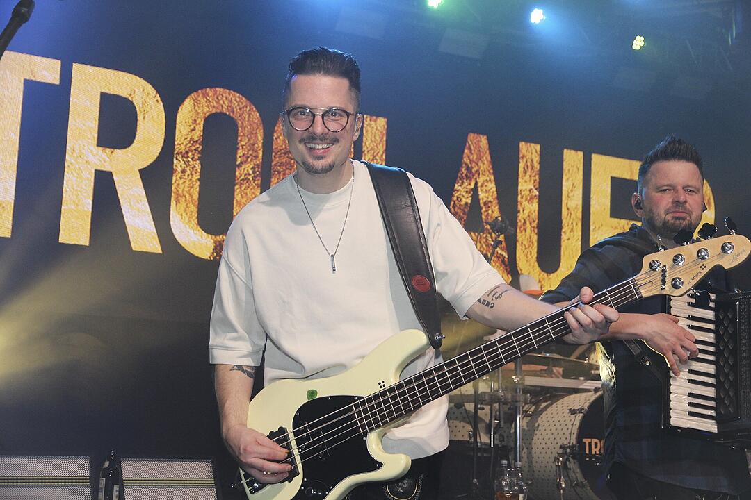 Die Kultband live im MCT