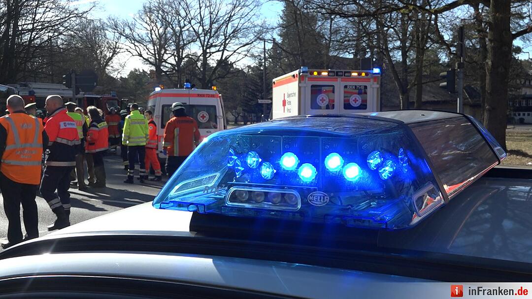 Tödlicher Unfall in Nürnberg: Motorrad kollidiert mit Linienbus