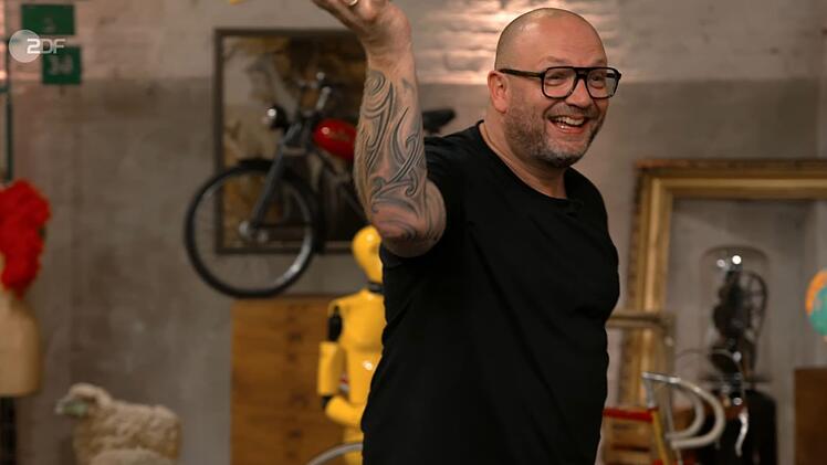 In der Donnerstagsausgabe wurde ein altes M&ouml;belst&uuml;ck pr&auml;sentiert.