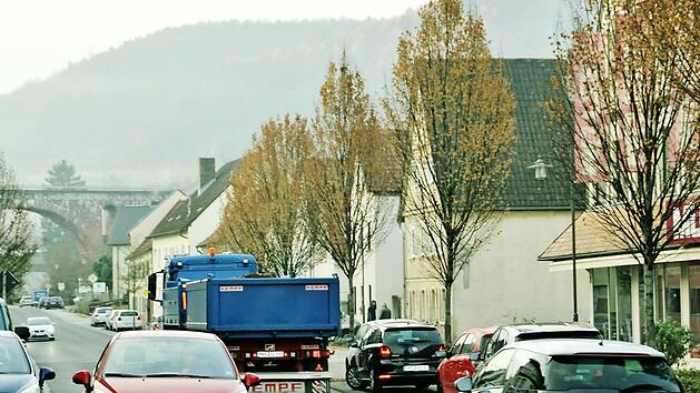 Auch die t&auml;gliche Verkehrsbelastung im Ort wurde in der Sitzung diskutiert, ebenso ein Tempolimit von 20 km/h.  Foto: Werner Vogel