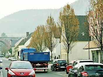 Auch die tägliche Verkehrsbelastung im Ort wurde in der Sitzung diskutiert, ebenso ein Tempolimit von 20 km/h.  Foto: Werner Vogel