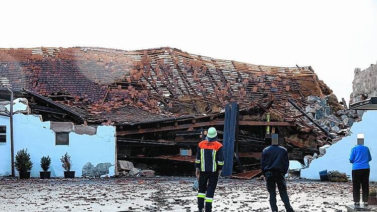 Sturmtief Burglind hinterlässt eine Spur der Verwüstung im Landkreis Bamberg