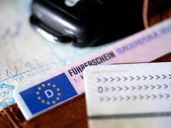 Führerschein: Bei welchen Delikten man ihn für immer verlieren kann Führerschein: Bei welchen Delikten man ihn für immer verlieren kann