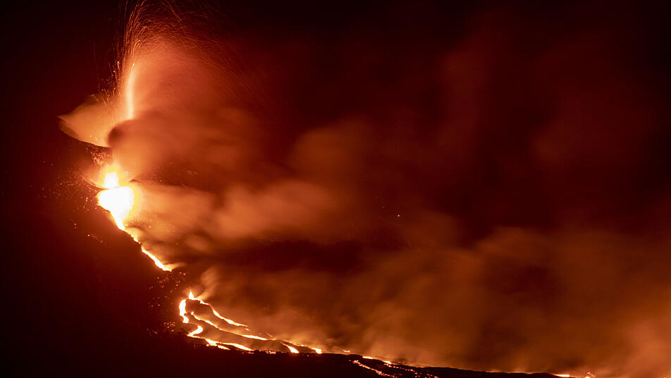 Vulkanausbruch auf Kanareninsel La Palma