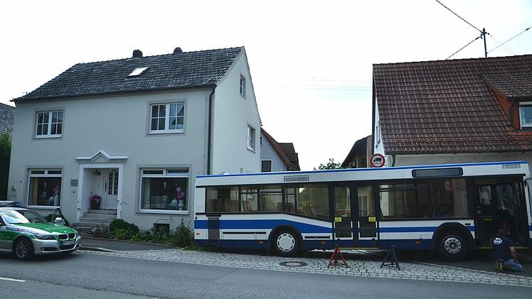 So sah es in der Hauptstraße nach dem Unfall aus.