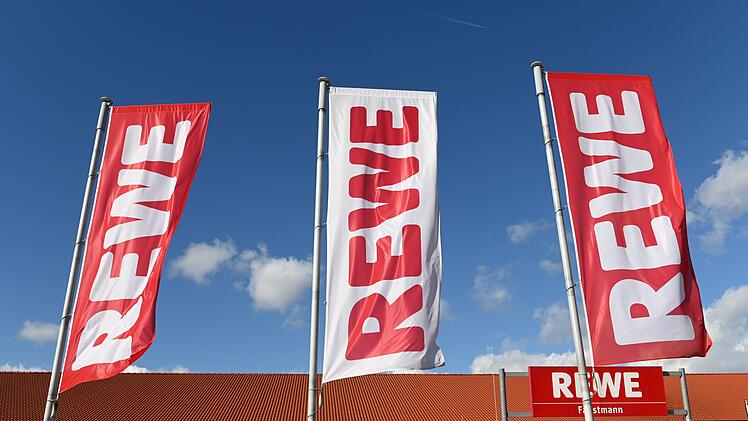 "Dachte, alles gesehen zu haben, aber dann sah ich DAS": Verrückter Rewe-Fund sorgt für Kopfschütteln