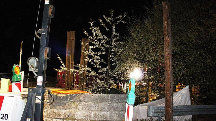 Arbeiten an der "Ewigen Brücke". Foto: Veronika Schadeck