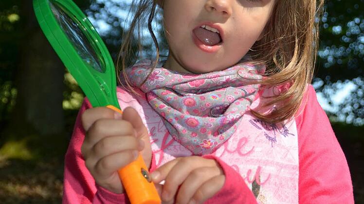 Franziska: "Ich folge meinem Kompass. Der ist hier unten an der Lupe dran."  Foto: kkh