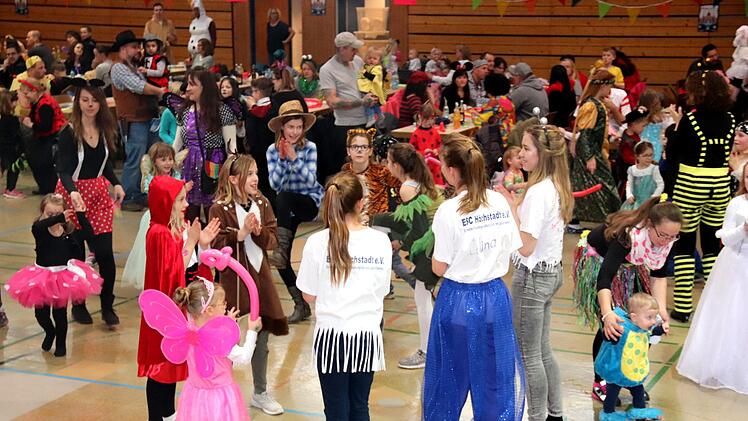 Die Kinder hatten ihren Spaß, Eltern und Großeltern konnten sich unterhalten.  Fotos: Johanna Blum