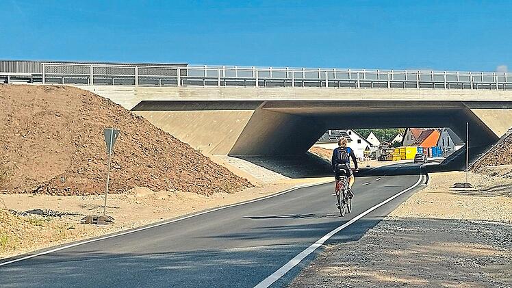 F&uuml;r den Schutz der Radler ben&ouml;tigt es den Membacher Radweg.Sandra Buchwald