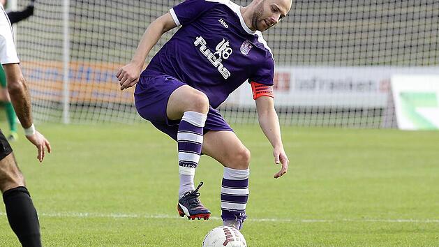 Mirza Mekic bestritt am Samstag sein letztes Spiel für den insolventen FC Eintracht Bamberg 2010. Foto: sportpress