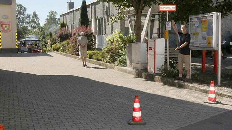 Zufahrt zur Feuerwehr. Foto: Michael Stelzner
