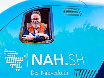 Claus Ruhe Madsen