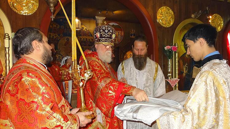 Orthodoxer Gottesdienst in Bischofsheim. Foto: Marion Eckert