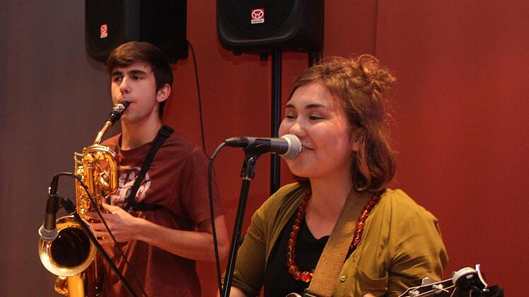 Die Band "Colourful" umrahmte die Feierstunde musikalisch.Sonny Adam