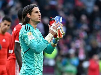 Yann Sommer: Murat Yakin kritisiert Umgang des FC Bayern mit dem Schweizer Torhüter