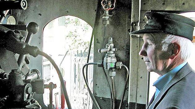 In F&uuml;hrerst&auml;nden von Dampfloks verschiedener Baureihen (im Bild Baureihe 89) stand Karl Daum beruflich viele Jahre seinen Mann.  Foto: kos
