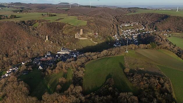 Abgetrennte Frauenh&auml;nde auf A45: DNA-Abgleich best&auml;tigt Verbindungen zu Leichenfund in Rheinland-Pfalz