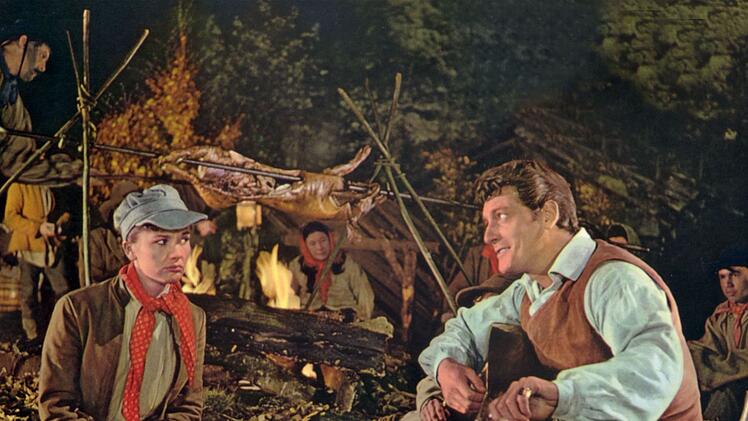 Einer der gr&ouml;&szlig;ten Erfolge von Liselotte Pulver (links): "Das Wirtshaus im Spessart" (1958) von Regisseur Kurt Hoffmann.